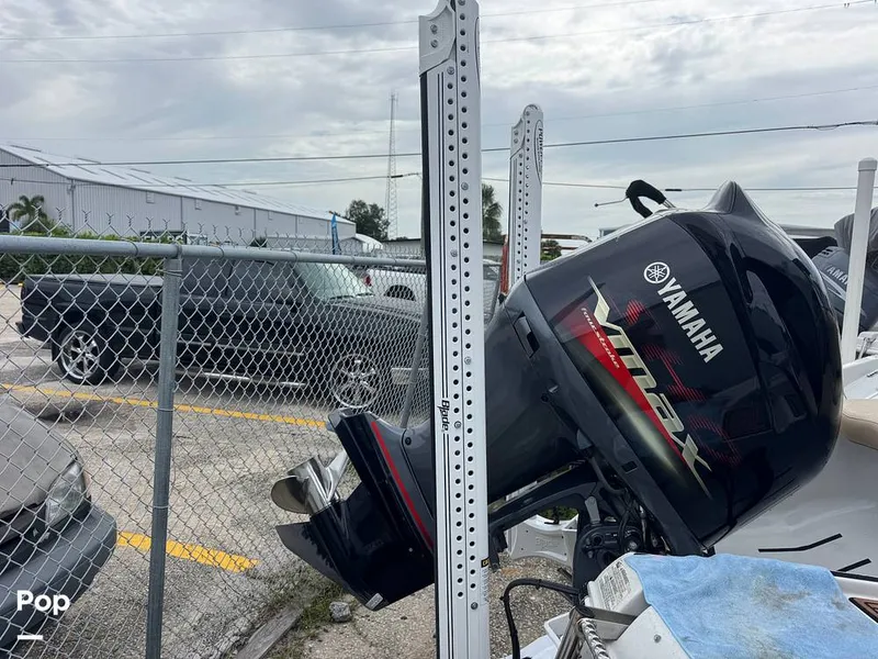 Slide: The Image of Crownline Boats E4FS 2016 - 16626660
