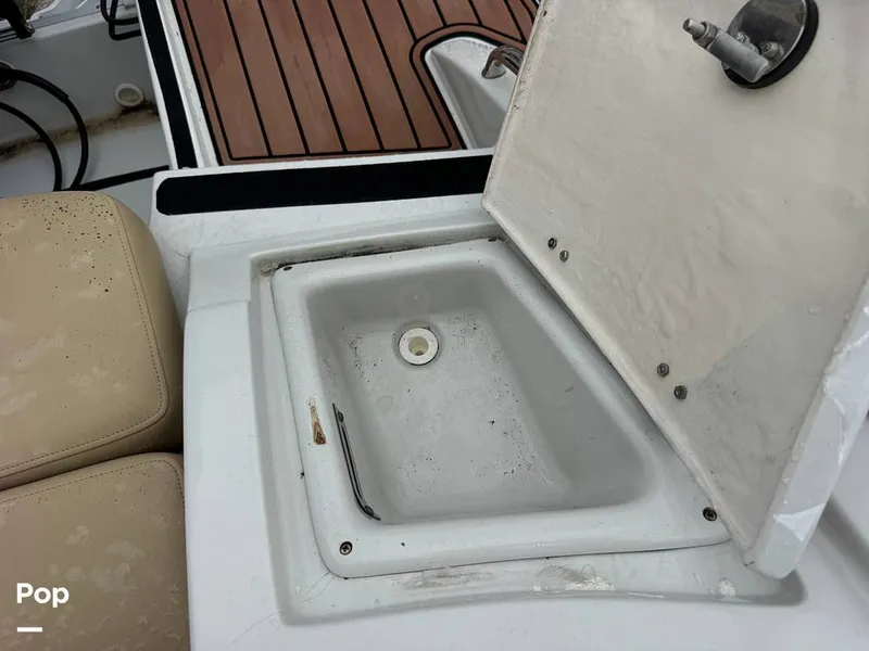Slide: The Image of Crownline Boats E4FS 2016 - 16626713