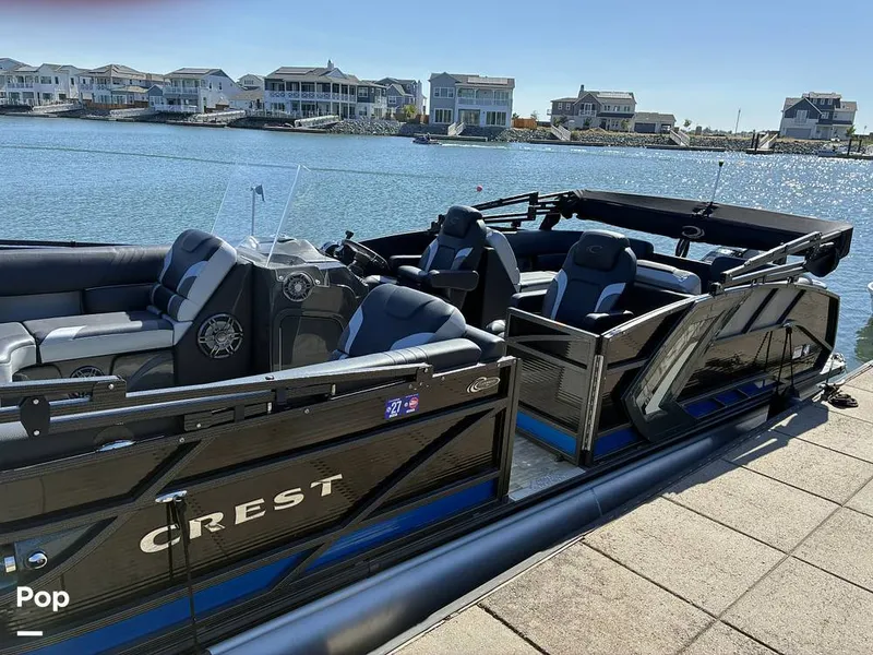 Slide: The Image of Crest RS Series 230 SLC 2022 - 16616034