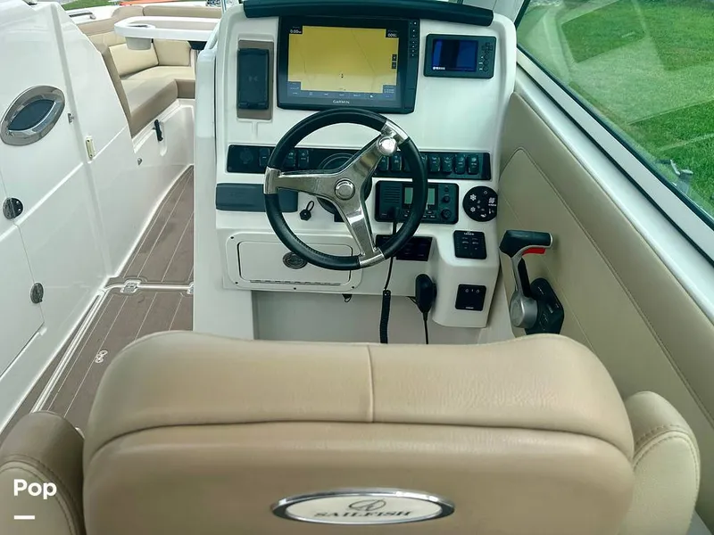 Slide: The Image of Steering Wheel Knob - 16601079