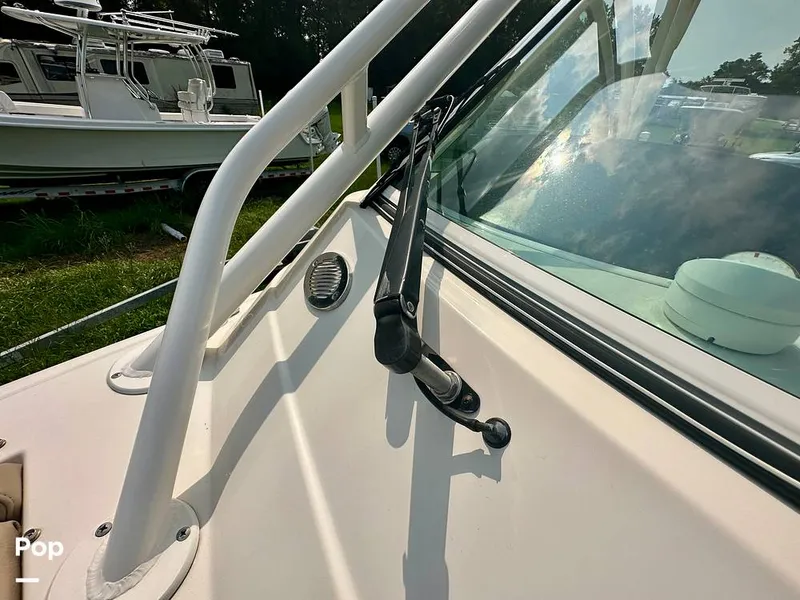 Slide: The Image of Windshield Wipers - 16601138