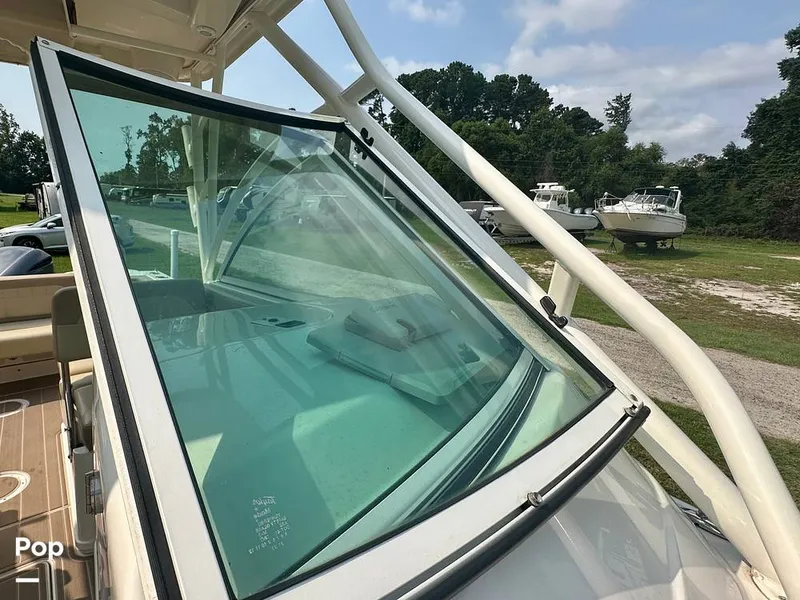 Slide: The Image of Windshield - Walk Through - 16601137