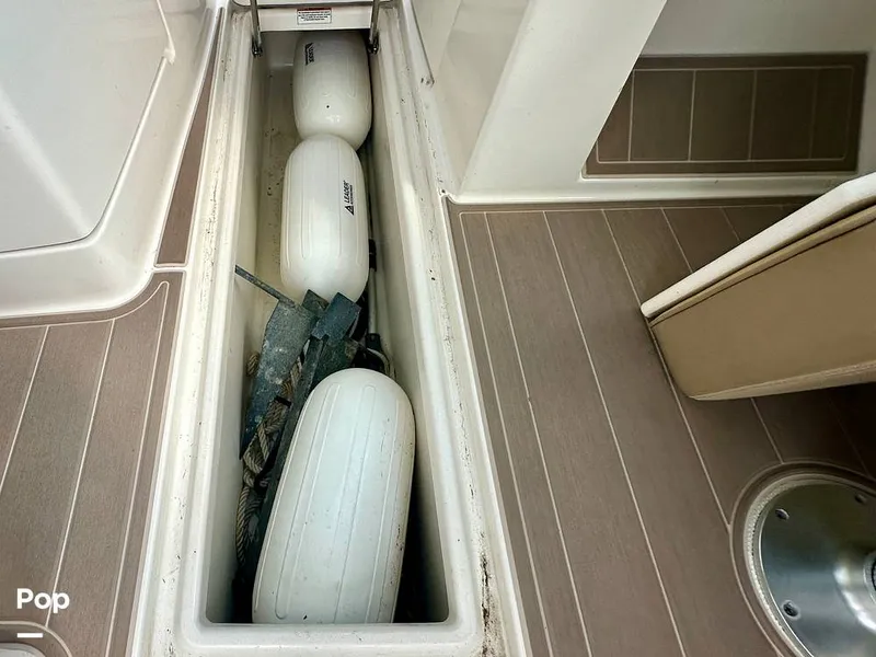 Slide: The Image of Ski Locker - 16601124