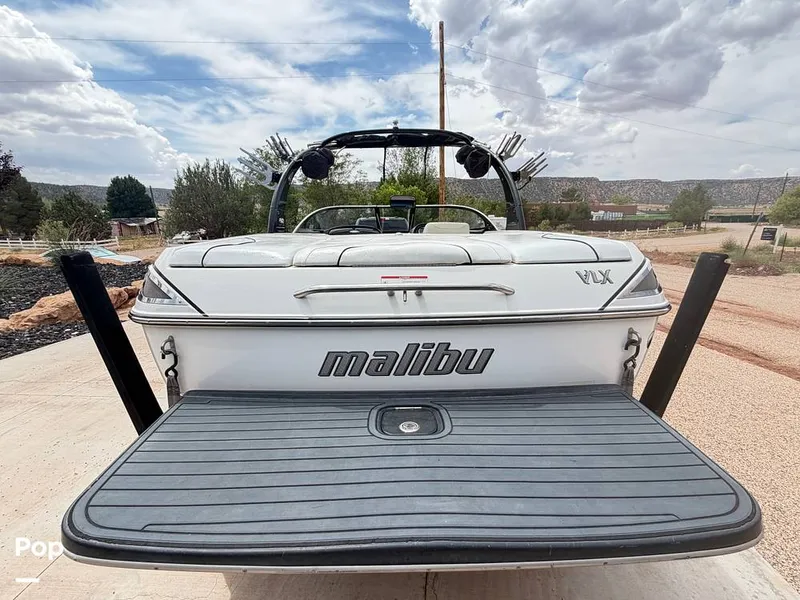 Slide: The Image of Malibu Wakesetter VLX 2006 - 16699250