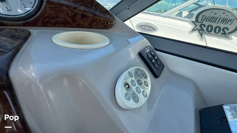 Slide: The Image of Rinker 312 fiesta vee 2003 - 16688432