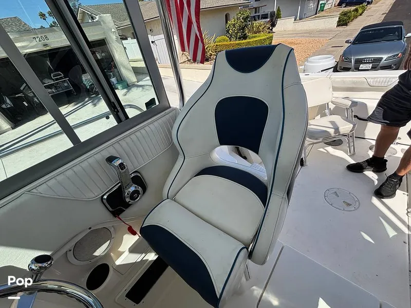 Slide: The Image of Seaswirl Striper 2601 WA Alaskan Package 2009 - 16689806