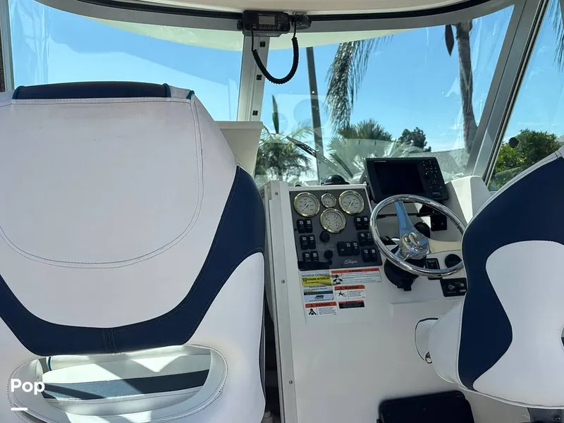 Slide: The Image of Seaswirl Striper 2601 WA Alaskan Package 2009 - 16689823