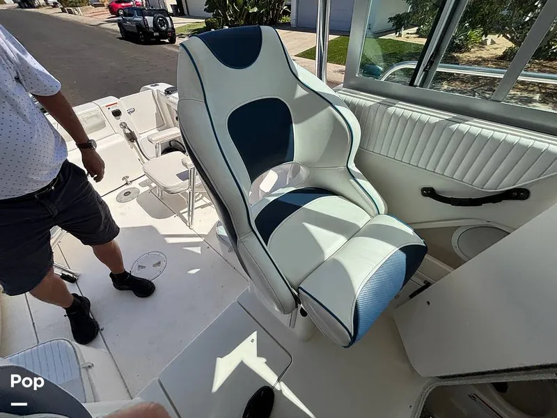 Slide: The Image of Seaswirl Striper 2601 WA Alaskan Package 2009 - 16689799