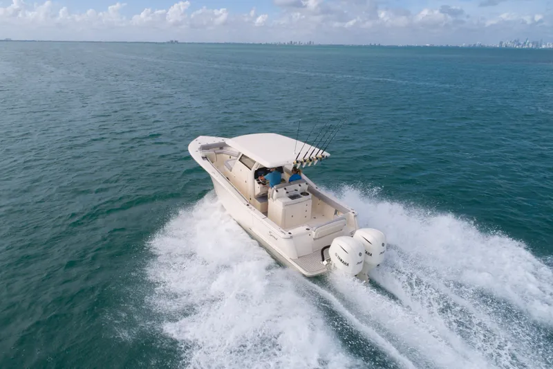 Slide: The Image of Scout 305 LXF 2026 - 12