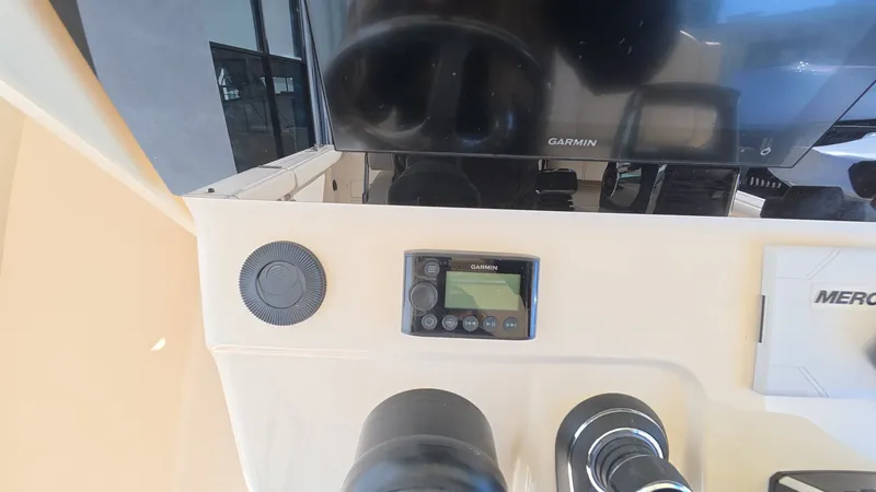 Slide: The Image of Scout 305 LXF 2026 - 29