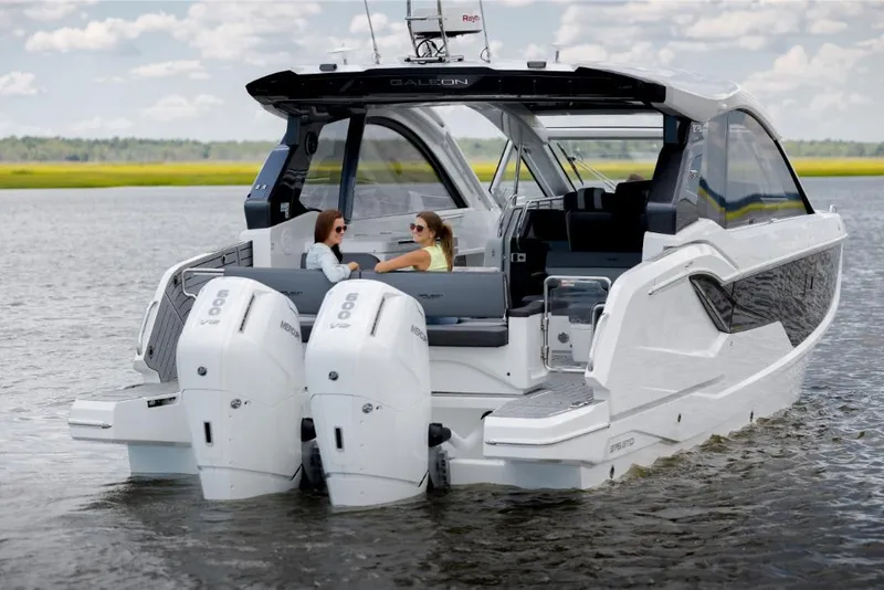 Slide: The Image of Galeon 375 GTO 2023 - 133