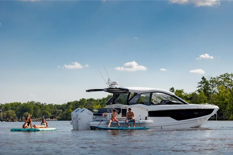 Slide: The Image of Galeon 375 GTO 2023 - 152