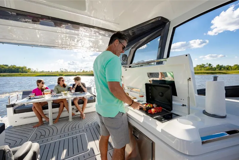 Slide: The Image of Galeon 375 GTO 2023 - 174