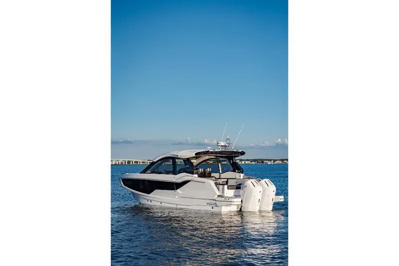 Slide: The Image of Galeon 375 GTO 2023 - 219