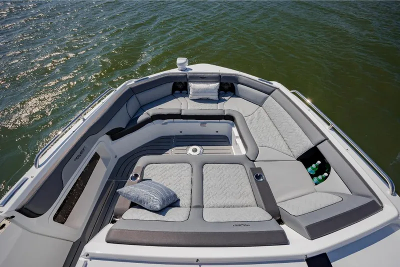 Slide: The Image of Galeon 375 GTO 2023 - 280