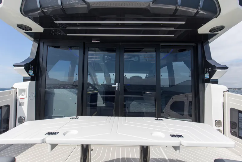 Slide: The Image of Galeon 435 GTO 2026 - 32