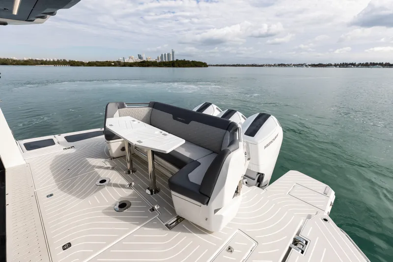 Slide: The Image of Galeon 435 GTO 2026 - 39