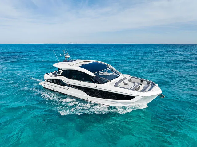 Slide: The Image of Galeon 435 GTO 2026 - 80