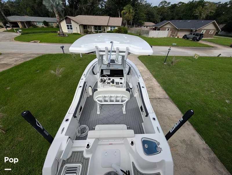 Slide: The Image of Tidewater 210 LXF 2026 - 16623870