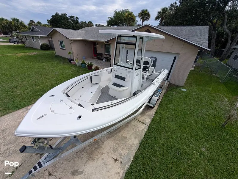 Slide: The Image of Tidewater 210 LXF 2026 - 16624237