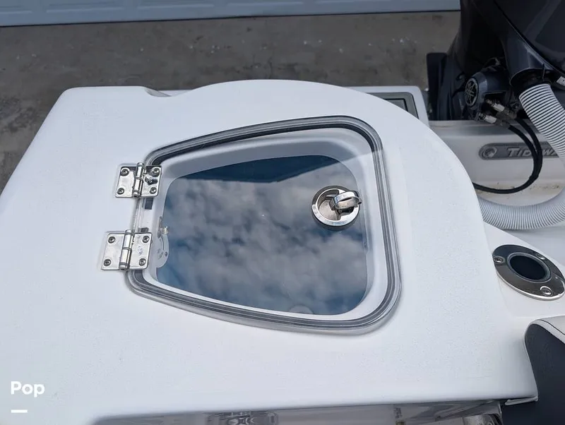 Slide: The Image of Tidewater 210 LXF 2026 - 16624122
