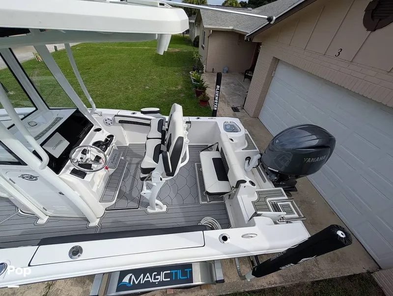 Slide: The Image of Tidewater 210 LXF 2026 - 16624229