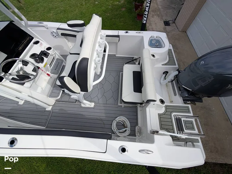 Slide: The Image of Tidewater 210 LXF 2026 - 16624232