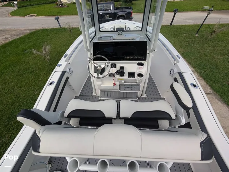 Slide: The Image of Tidewater 210 LXF 2026 - 16624135