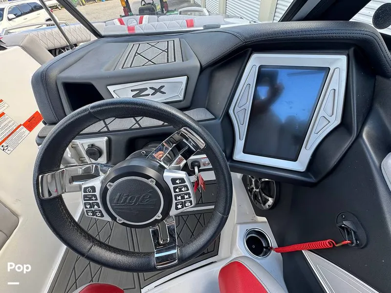Slide: The Image of Tige ZX5 2019 - 16799369