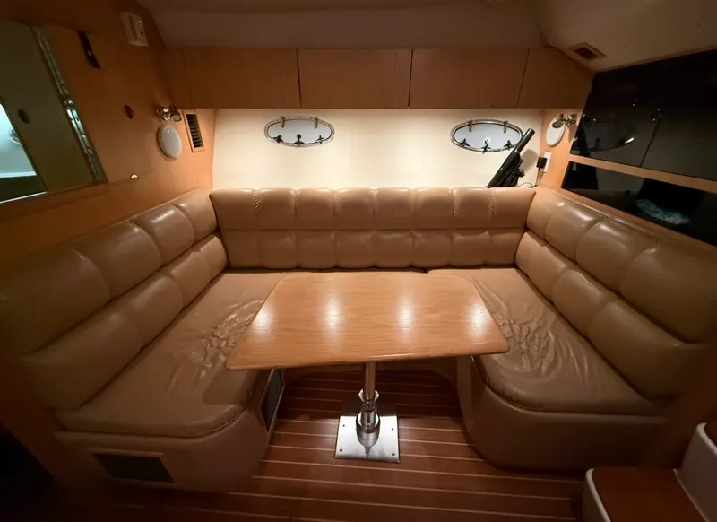 Slide: The Image of Tiara 3500 OPEN 2000 - 23