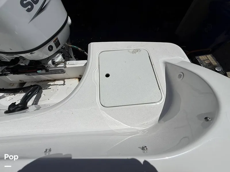 Slide: The Image of Hurricane SunDeck 187 Outboard 2021 - 16648518