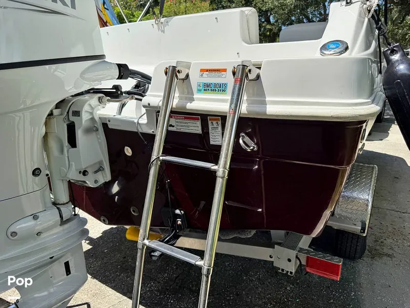 Slide: The Image of Hurricane SunDeck 187 Outboard 2021 - 16648588