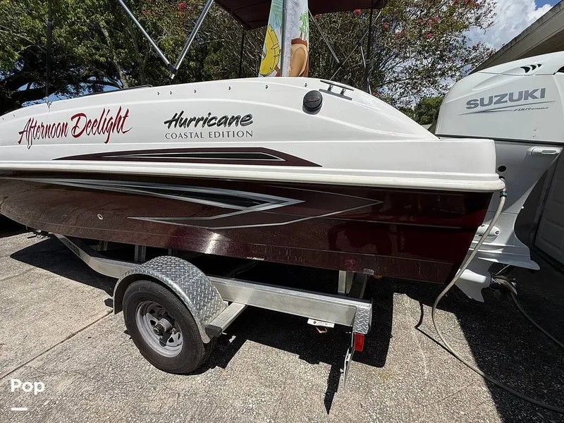 Slide: The Image of Hurricane SunDeck 187 Outboard 2021 - 16648596