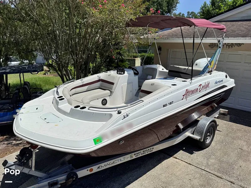 Slide: The Image of Hurricane SunDeck 187 Outboard 2021 - 16648508
