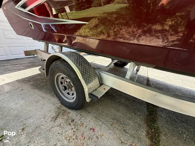 Slide: The Image of Hurricane SunDeck 187 Outboard 2021 - 16648610