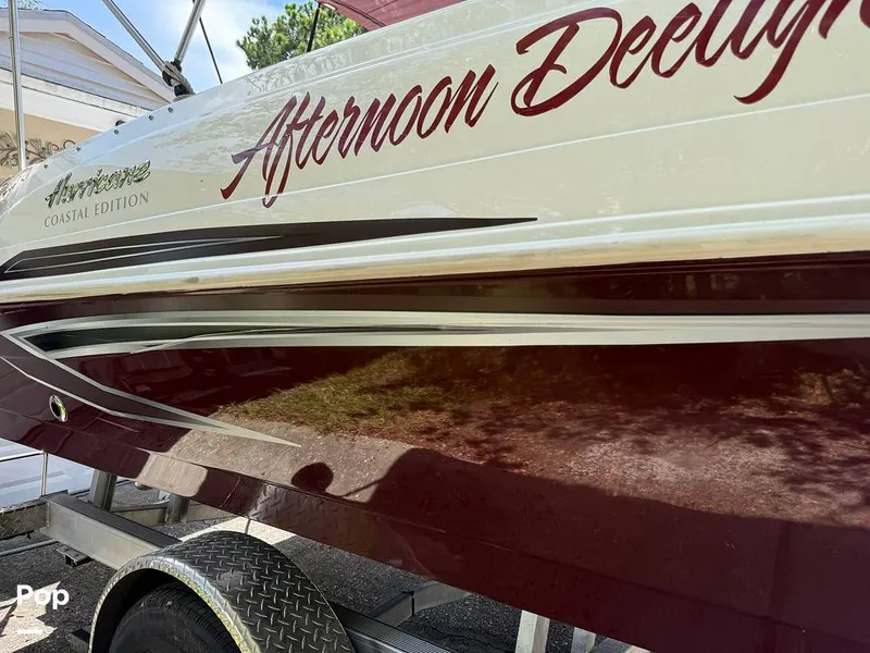 Slide: The Image of Hurricane SunDeck 187 Outboard 2021 - 16648585