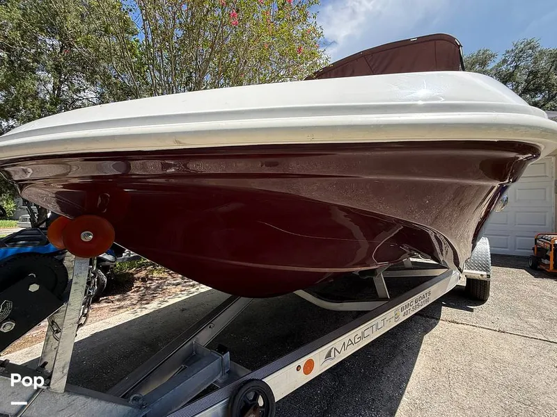 Slide: The Image of Hurricane SunDeck 187 Outboard 2021 - 16648602