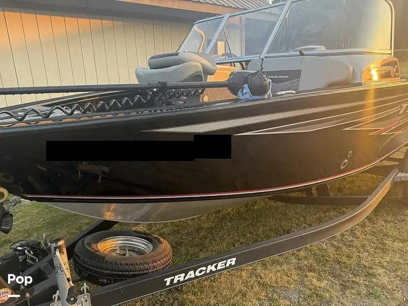 Slide: The Image of Tracker TARGA V-19WT COMBO 2019 - 16687205