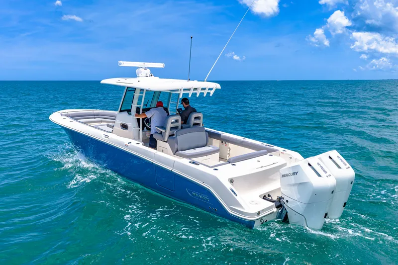 Slide: The Image of Boston Whaler 330 Outrage 2026 - 73