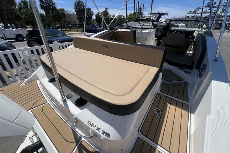 Slide: The Image of Sea Ray SPX 210 Outboard 2026 - 5