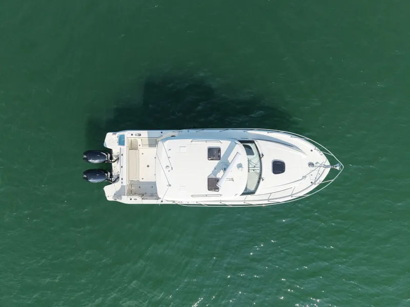 Slide: The Image of Boston Whaler 325 Conquest 2026 - 12