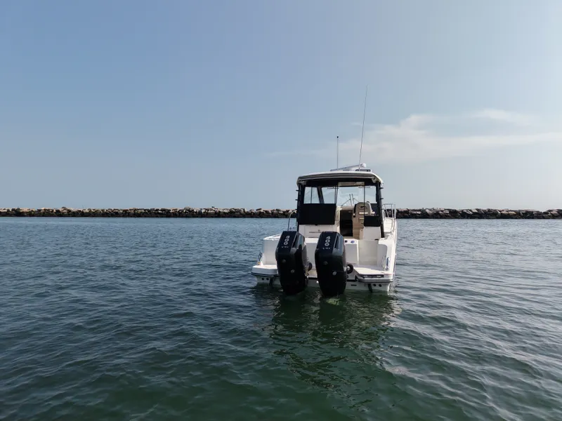 Slide: The Image of Boston Whaler 325 Conquest 2026 - 7