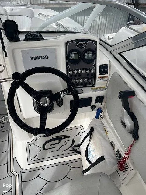 Slide: The Image of Sea Fox 226 2021 - 16607712