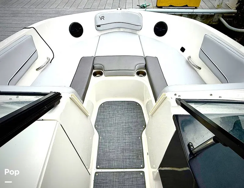 Slide: The Image of Bayliner VR6 2023 - 16705868