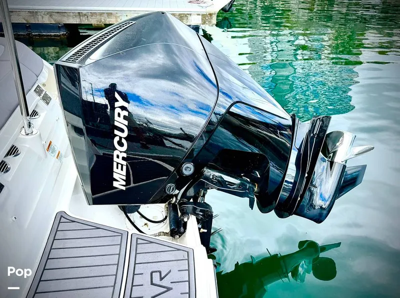 Slide: The Image of Bayliner VR6 2023 - 16705901