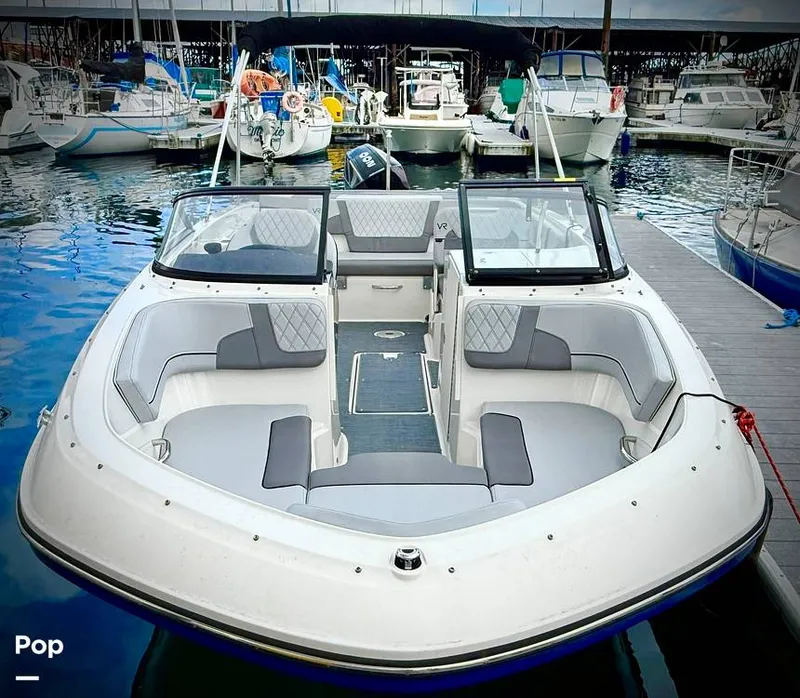 Slide: The Image of Bayliner VR6 2023 - 16705864