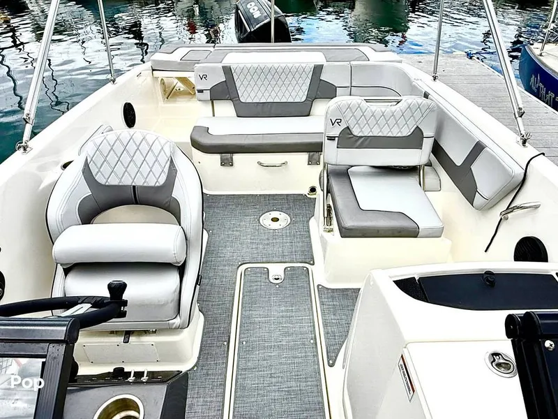 Slide: The Image of Bayliner VR6 2023 - 16705883