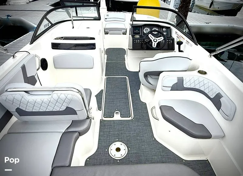 Slide: The Image of Bayliner VR6 2023 - 16705872