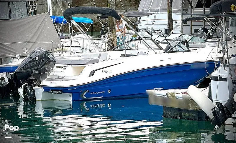 Slide: The Image of Bayliner VR6 2023 - 16705936