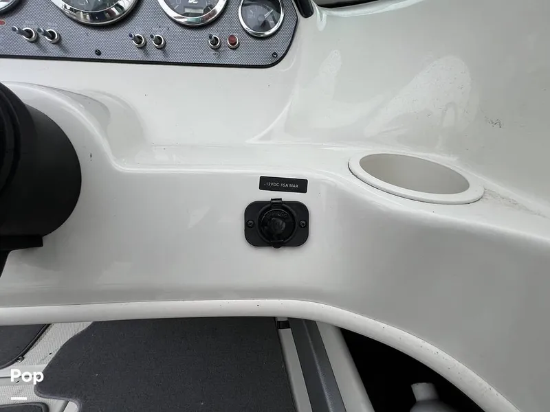 Slide: The Image of Sea Ray 205 Sport 2008 - 16660734